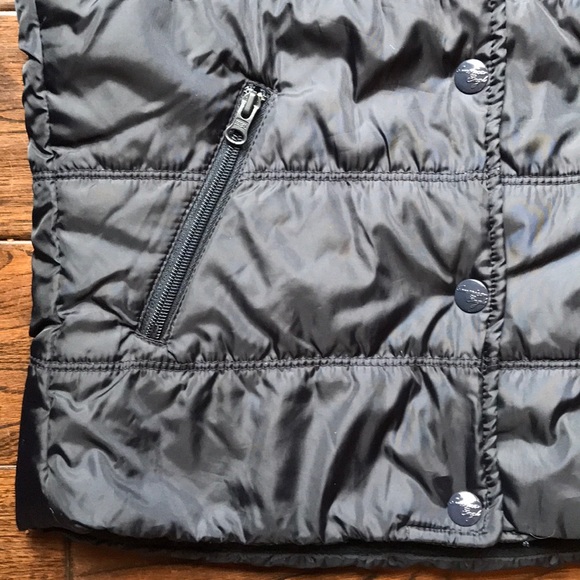 American Eagle navy blue puffer vest button up - Picture 3 of 7